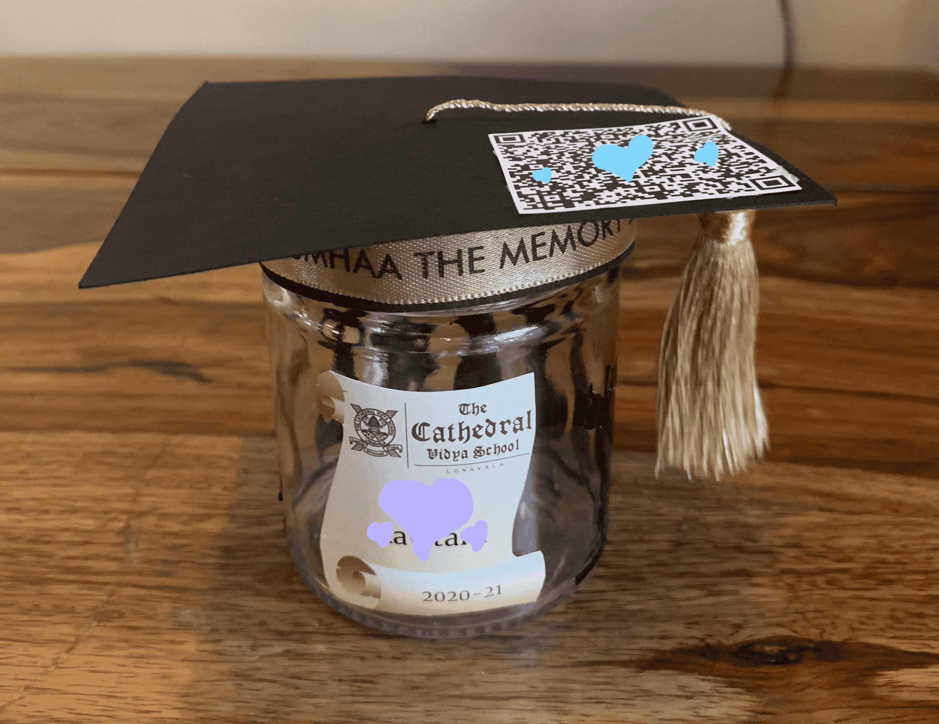 Lumhaa Graduation Jar